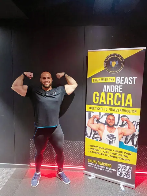 Andre Garcia coaching inside the gym